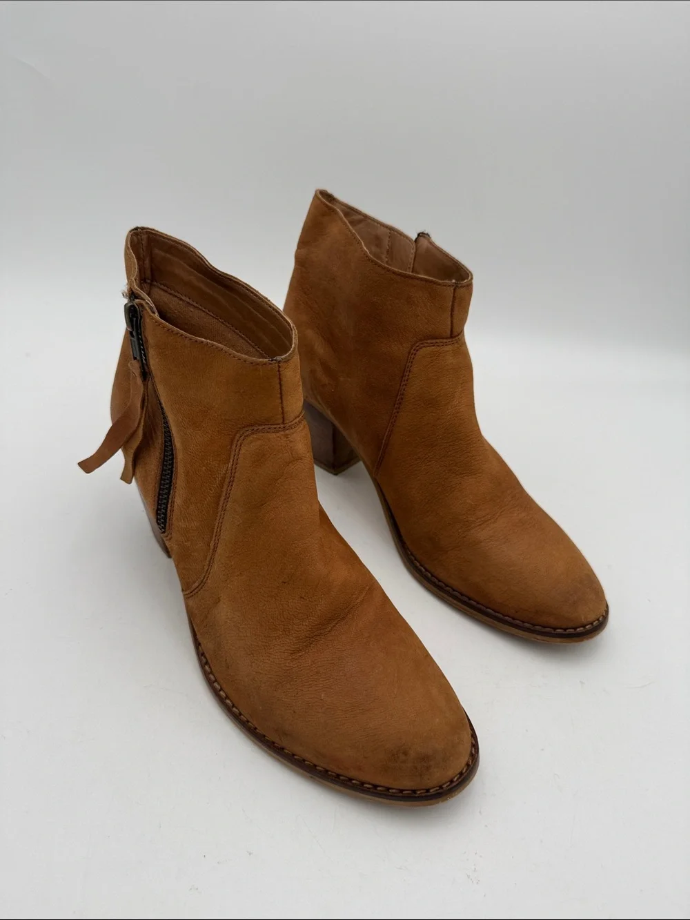 American eagle outfitters Tan Suede Ankle Boots  women 9 leather festival casual